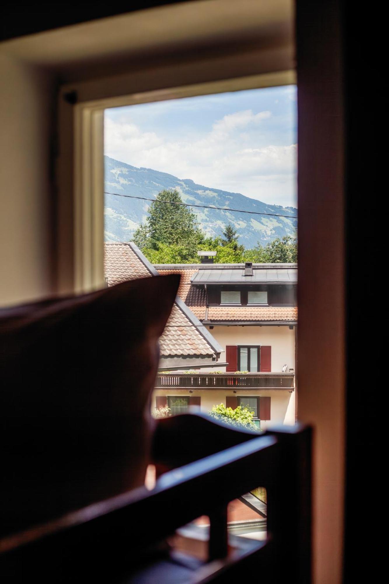 Pinetree Lodge Mayrhofen Oda fotoğraf